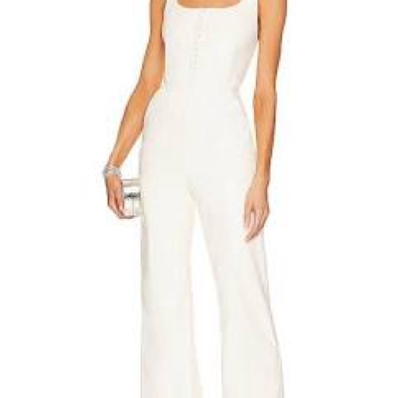 ✔️# 95B Brand new with tags Alice + Olivia Chelsea Faux Leather corset jumpsuit - Picture 3 of 15